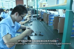 開寧監(jiān)控直播工廠生產(chǎn)車間-2